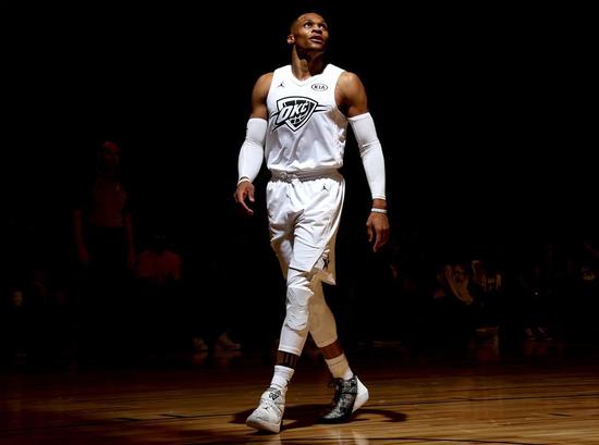 更在商业版 更在商业版