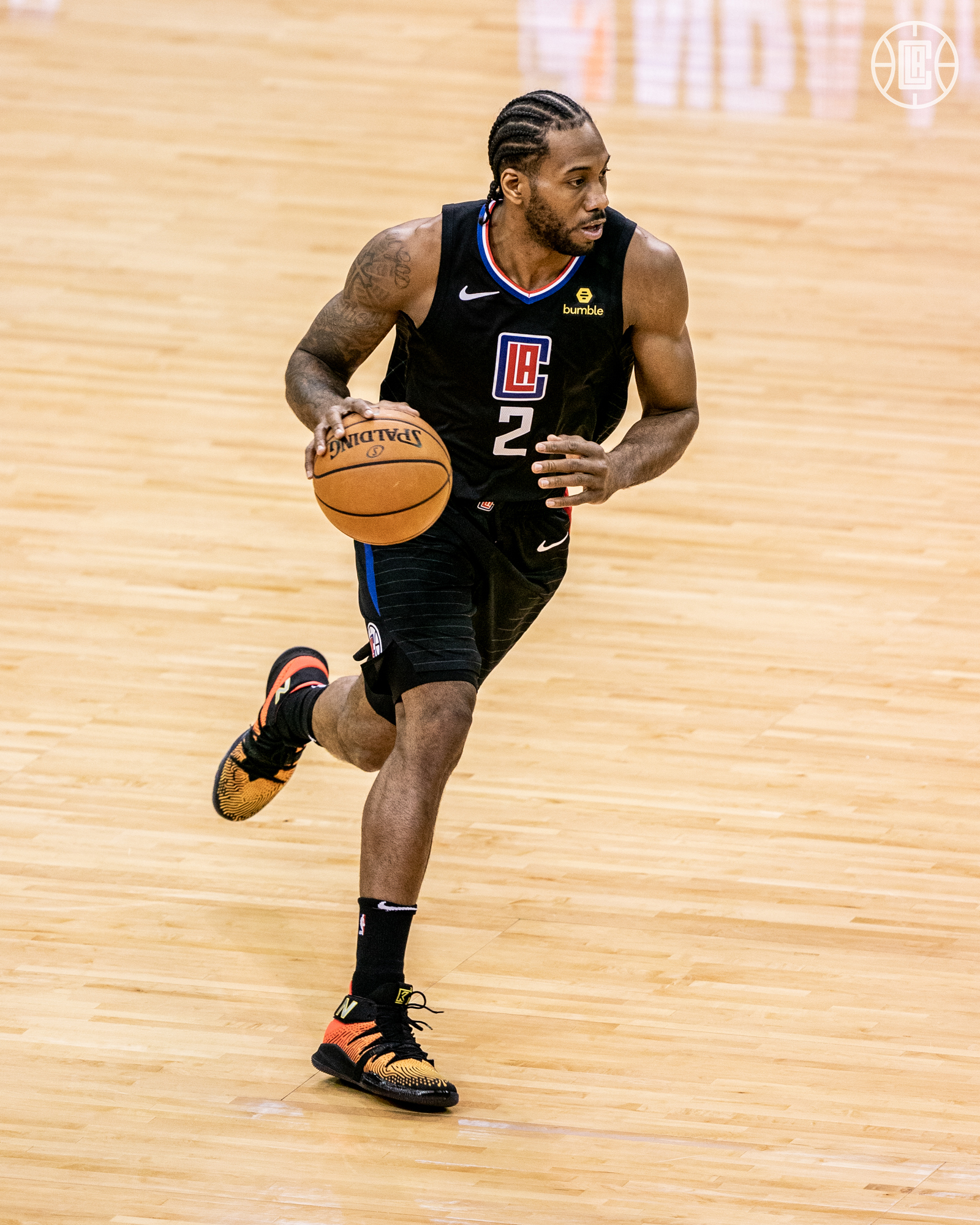 出那句朴素 出那句朴素