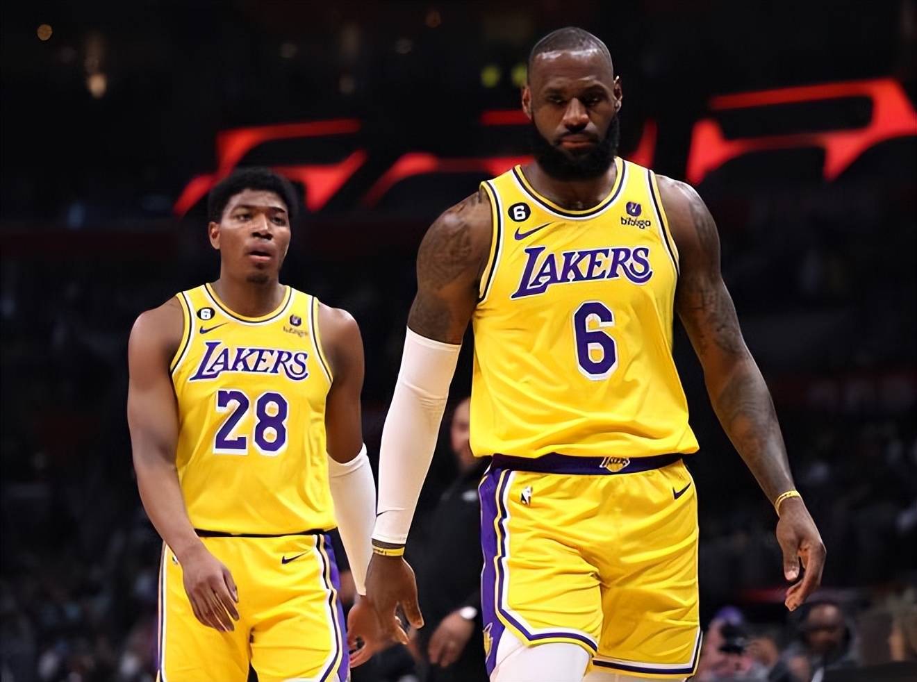 肤质细腻 肤质细腻